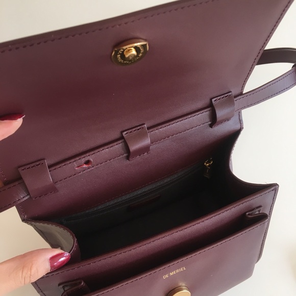 Crossbody bag ( three different ways to carry) - Picture 4 of 8